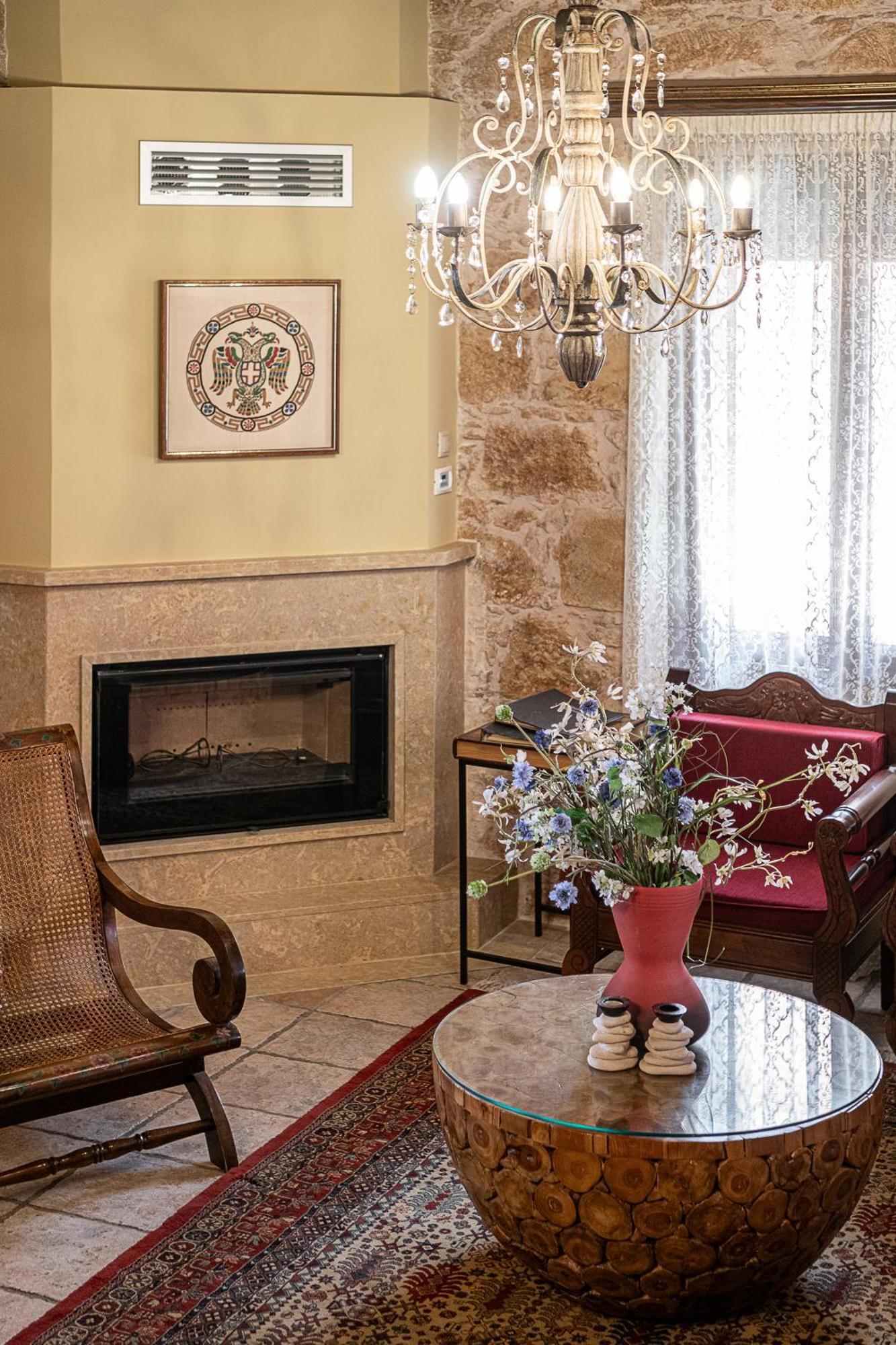 Villa Arhontariki